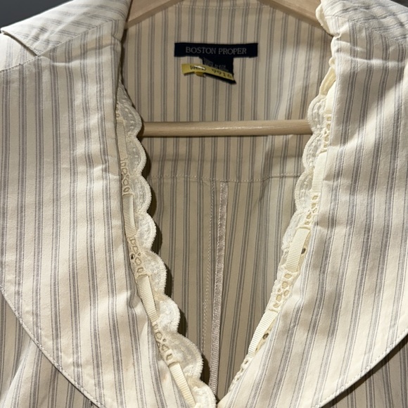 Boston Proper jacket - Picture 2 of 3